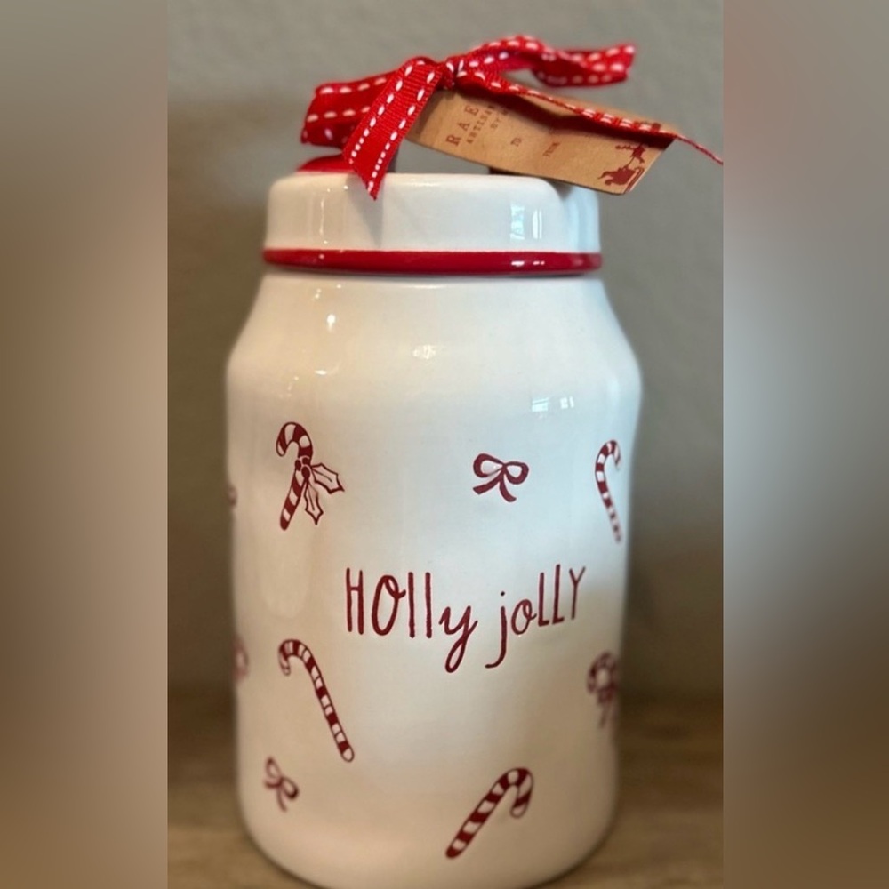 🎄 Rae Dunn “Candy Cane Holly Jolly” Jar 🎄